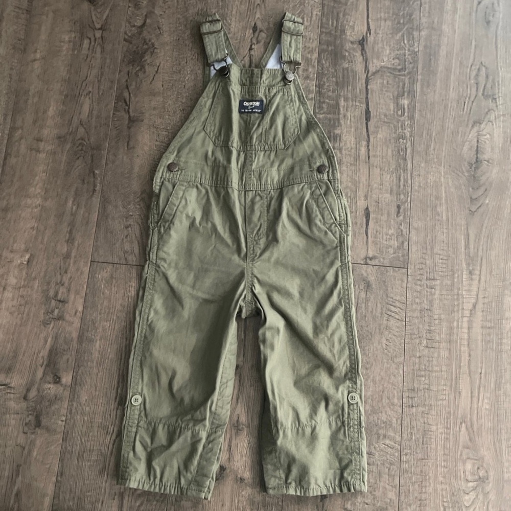 OshKosh B’gosh baby overalls